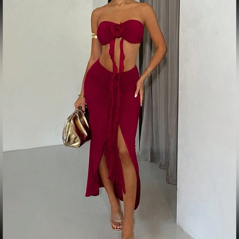 Burgundy Rose skirt set